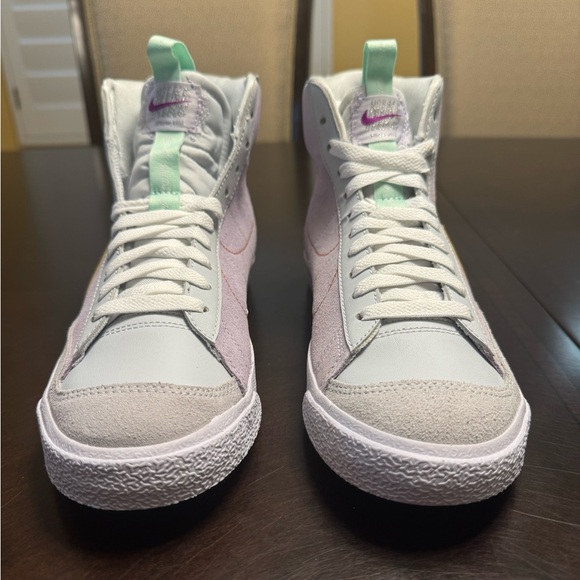 New Nike Blazer Mid 77 Lilac Sneaker Shoes - Picture 5 of 13